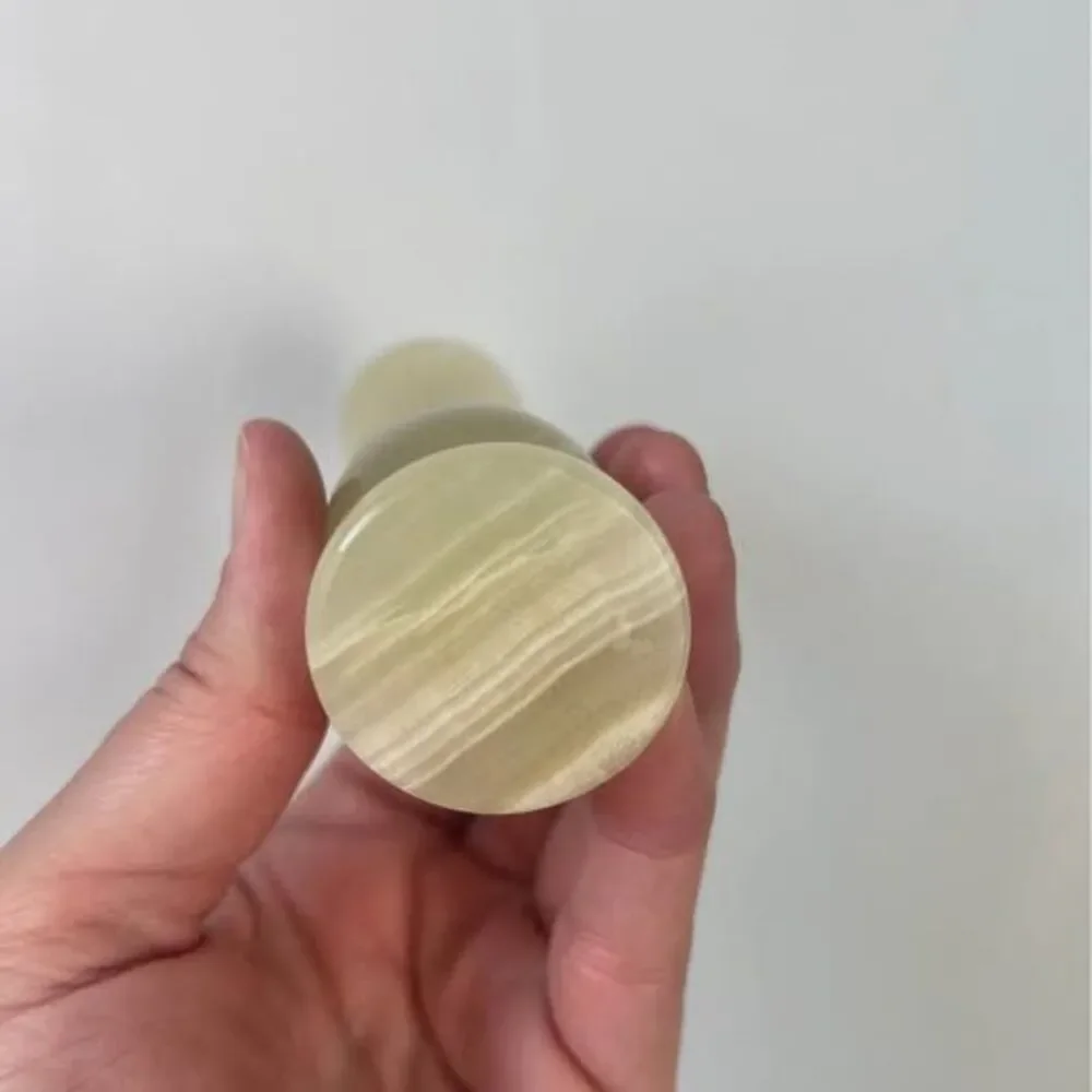 Vintage Onyx Bud Vase - Picture 6 of 8